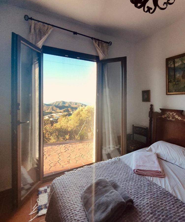 En-Suite Bedroom With Private Entrance At Casa Sofija Sedella Kültér fotó