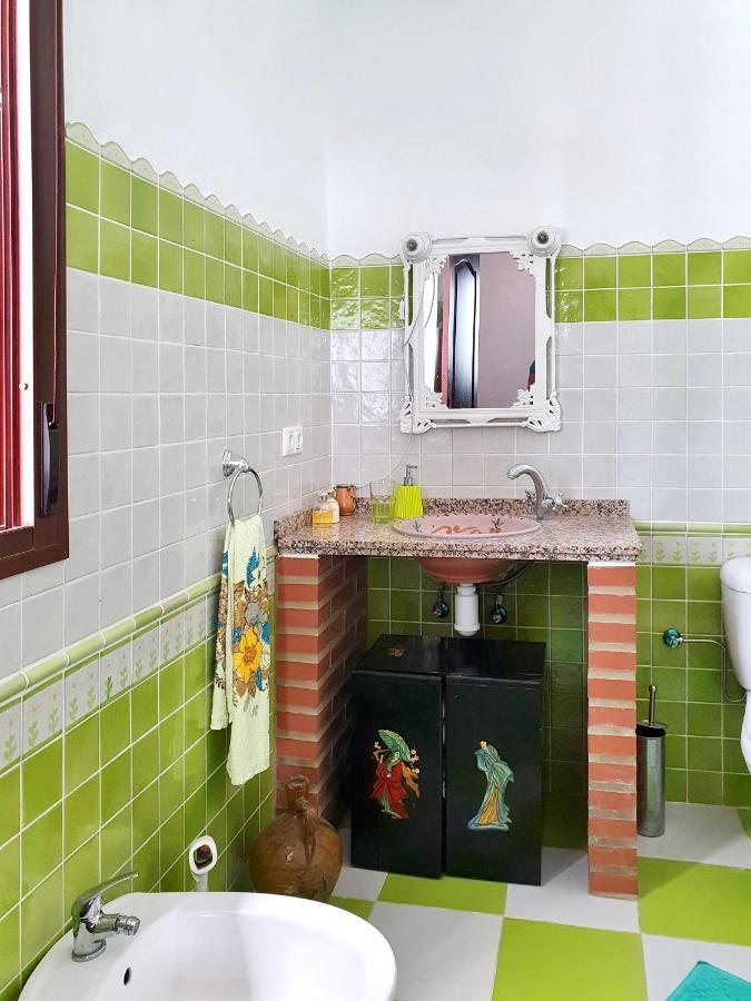 En-Suite Bedroom With Private Entrance At Casa Sofija Sedella Kültér fotó